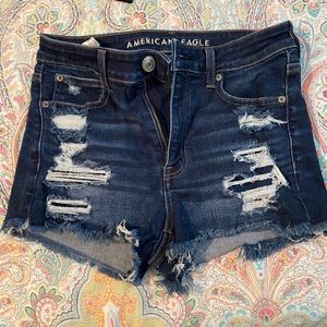 High Waisted American Eagle shorts